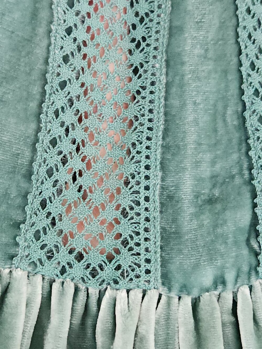 VINTAGE FREE PEOPLE TEAL VELVET & LACE PLEATED MIDI SKIRT SILK BLEND Y2K SIZE 12 - Picture 4 of 10